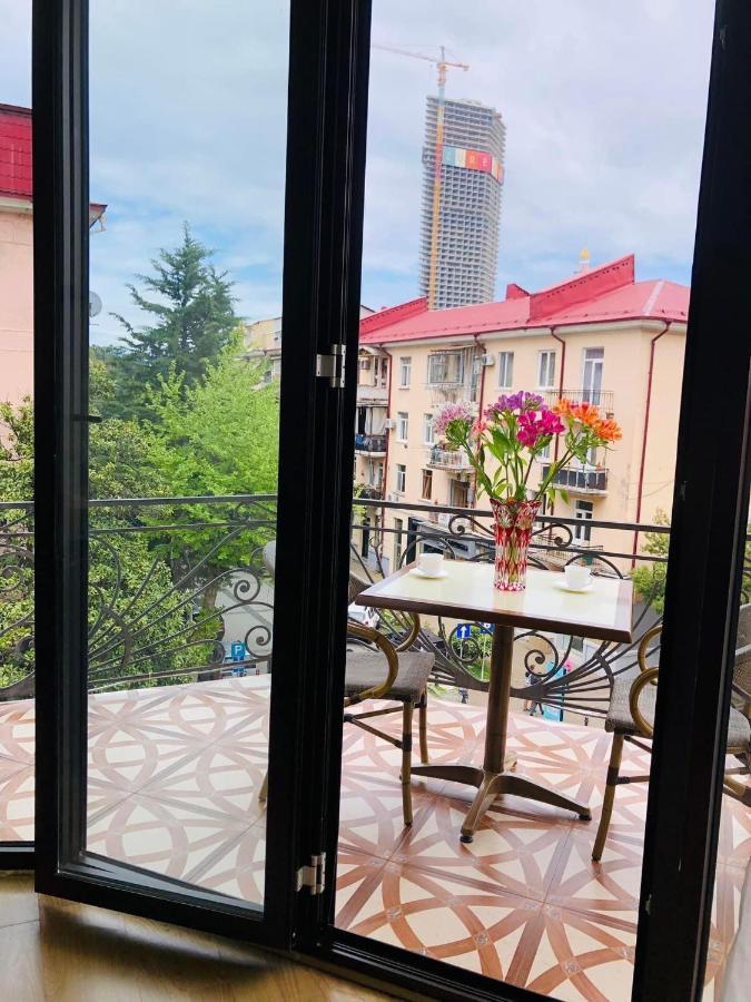 Eiffel Hotel Batumi Eksteriør bilde