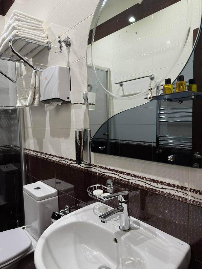 Eiffel Hotel Batumi Eksteriør bilde