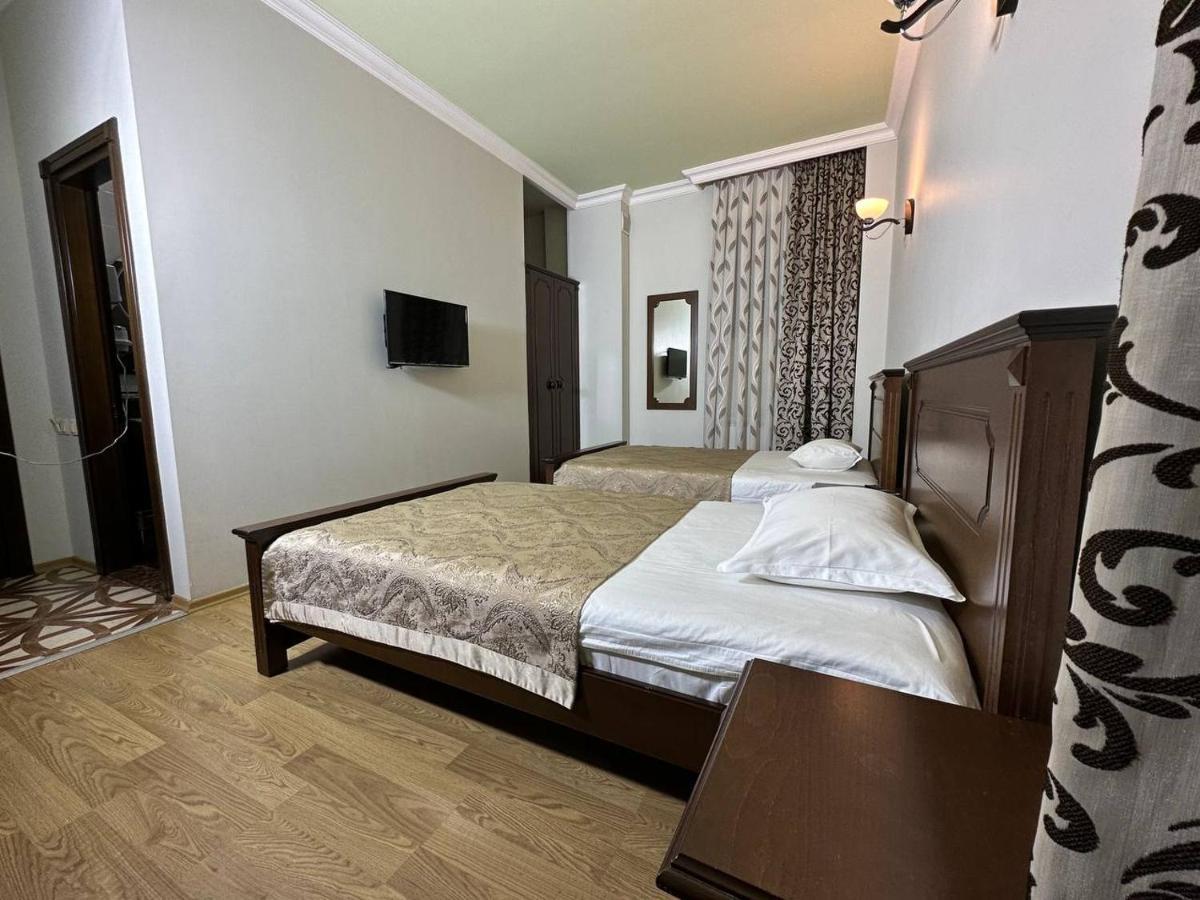 Eiffel Hotel Batumi Eksteriør bilde