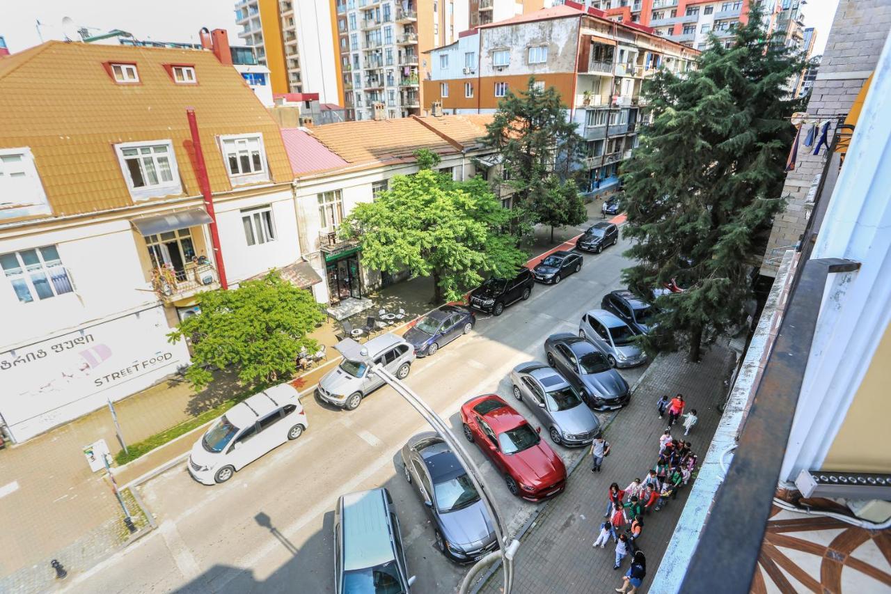 Eiffel Hotel Batumi Eksteriør bilde